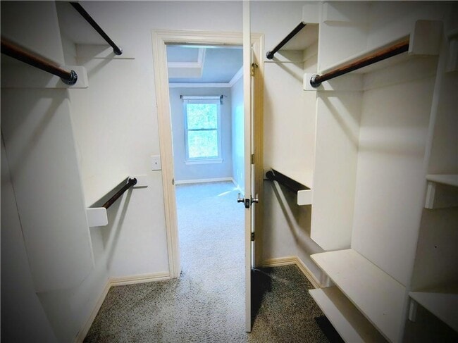 Building Photo - 311 Ketch Ct