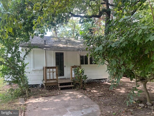 Building Photo - 1 Punte Ln