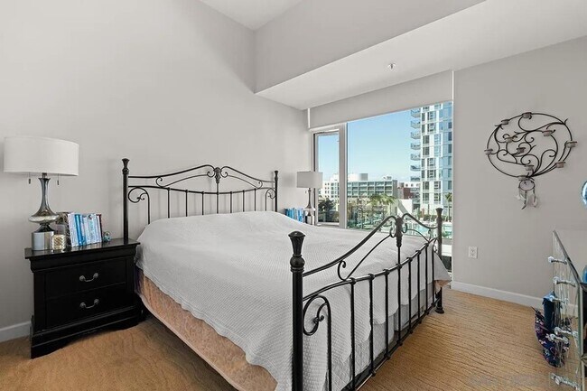 Building Photo - 1262 Kettner Blvd