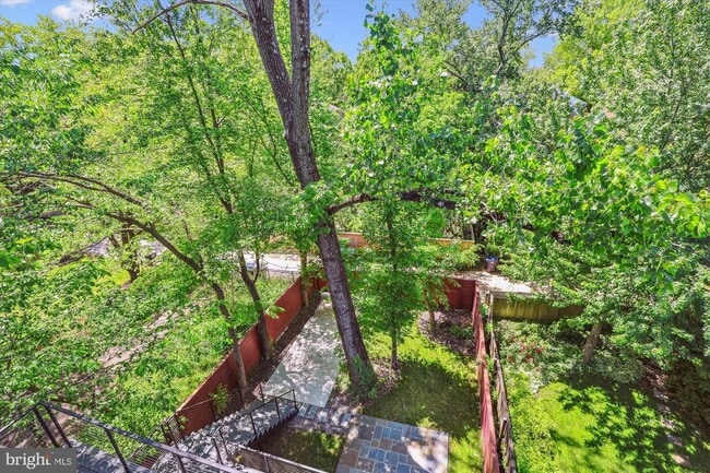 Building Photo - 5706 Nevada Ave NW