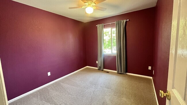 Building Photo - 9611 Marmot Ridge Cir