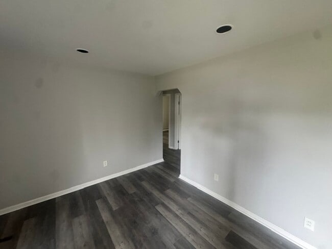 Building Photo - 26711 Lehner St