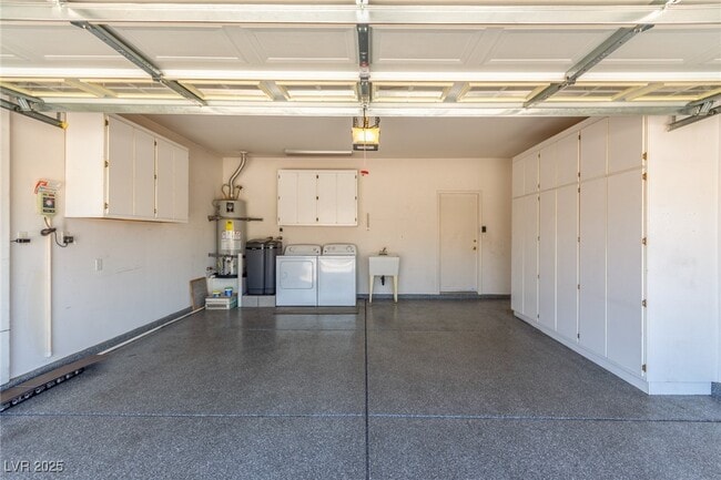 Building Photo - 2871 Goldcreek St