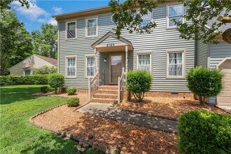 Building Photo - Updated 4bed/2.5ba Home in Brigadoon