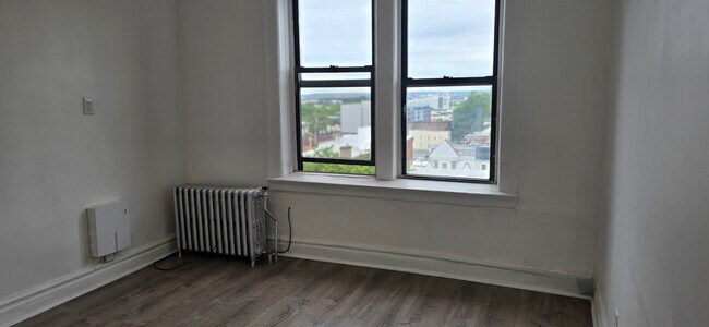 Building Photo - 277 Harrison Ave