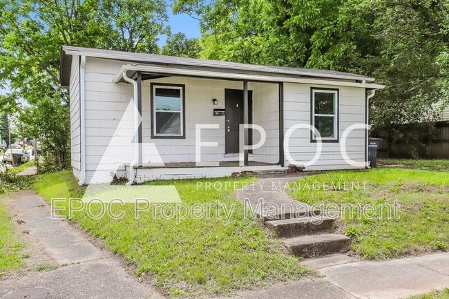 Building Photo - 402 S Flanner St