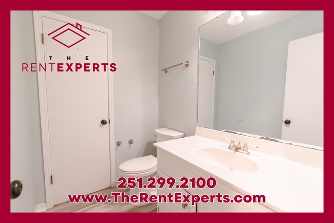 Building Photo - 1208 McNeil Ave