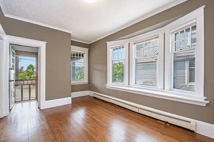 Building Photo - 456 Lafayette Ave SE