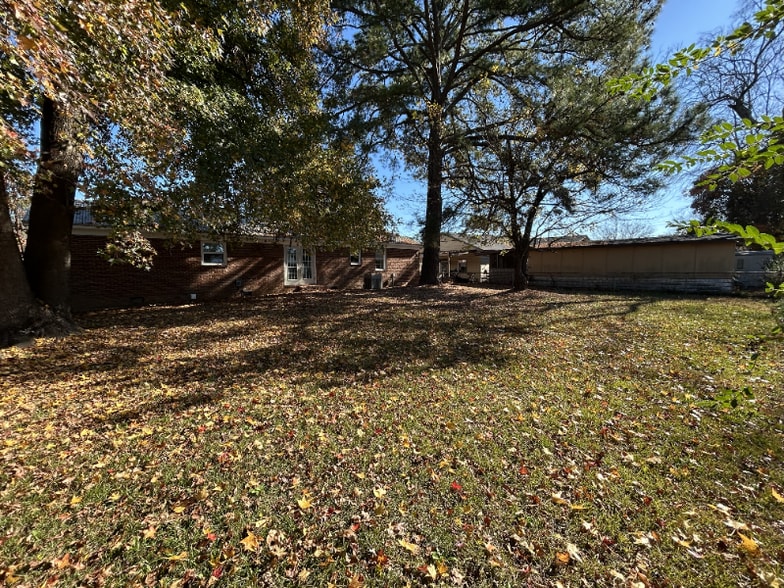 Building Photo - 5305 Tabor Ct