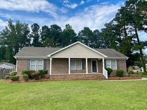 Building Photo - 112 Northbrook Dr