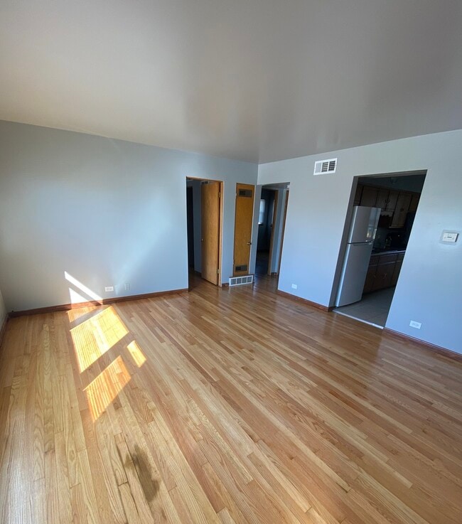 Building Photo - 18231 Morgan Ave