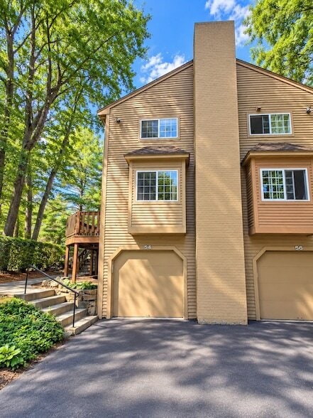 Building Photo - 54 Voyagers Ln