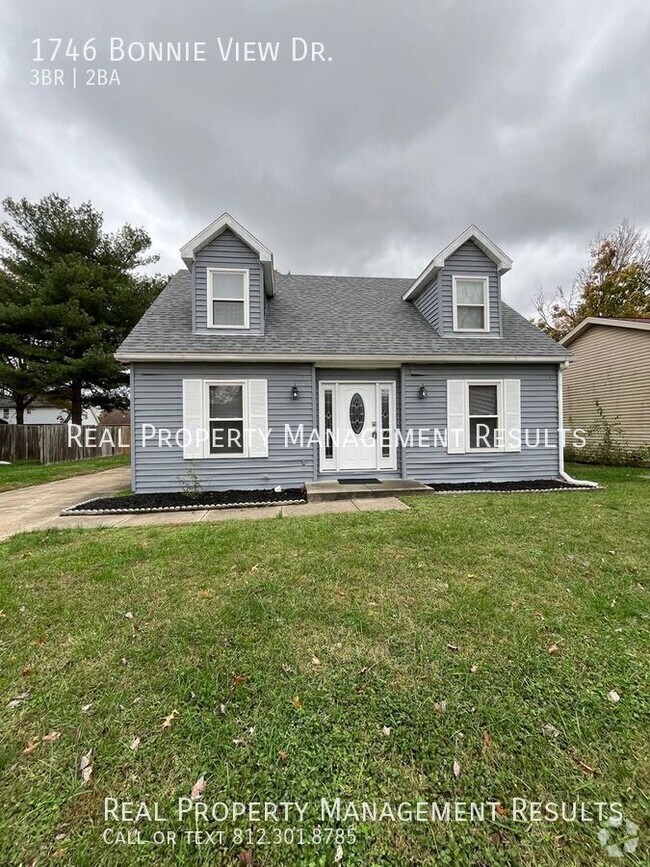 Building Photo - 3 Bedroom, 1.5 Bath House East Side