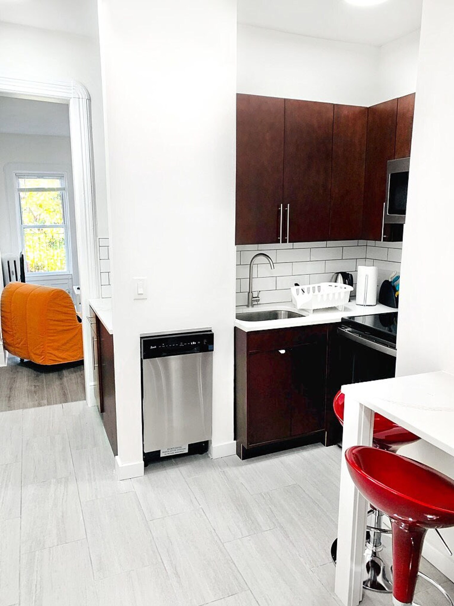 Building Photo - 206 W 138th St