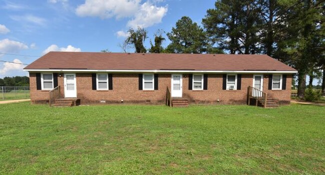 Primary Photo - 2 bedroom in Pikeville NC 27863