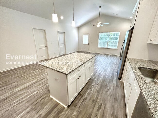 Building Photo - 821 Key St