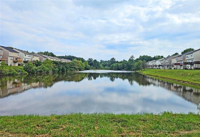 Building Photo - 735 Cool Weather Dr