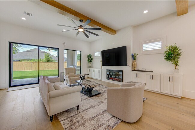 Building Photo - 1726 Wilde Rock Way