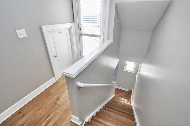 Building Photo - 608 Garden District Dr