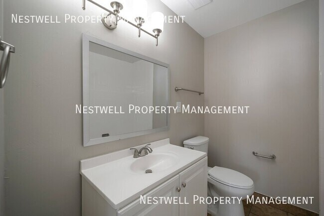 Building Photo - 116 W Angelo Ave