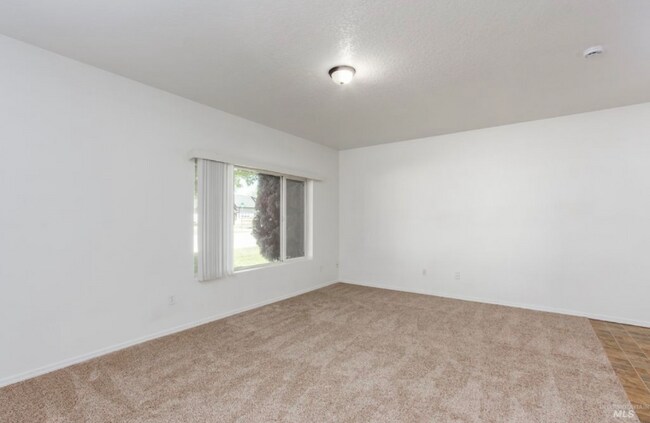 Building Photo - 919 N 31st St