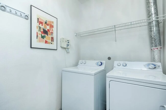 Primary Photo - 9914 Military Dr W