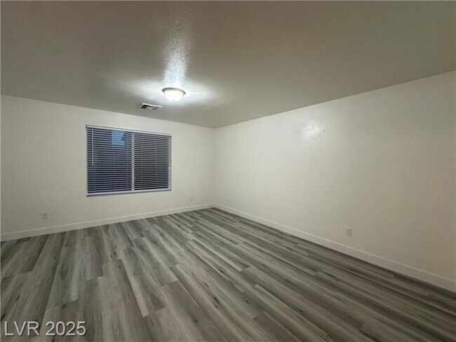 Building Photo - 7030 Ghost Hill St