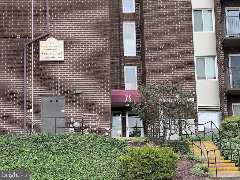 Building Photo - 75 S Reynolds St