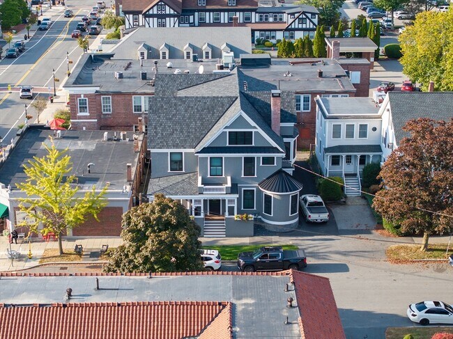 Building Photo - 2 Punchard Ave