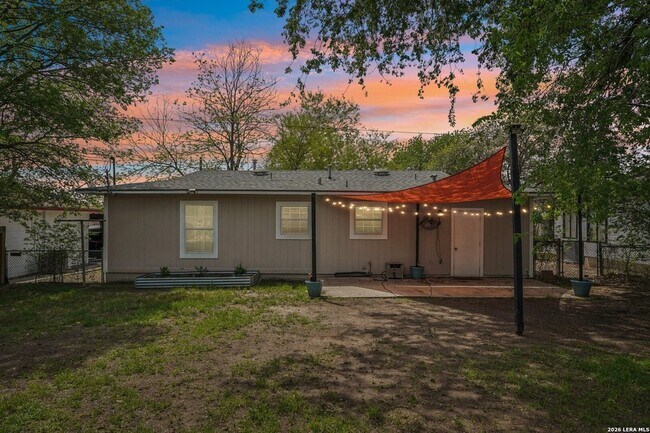 Building Photo - 339 Future Dr