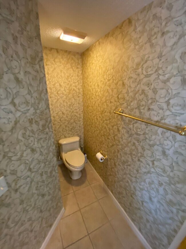 Building Photo - Turnkey SEASONAL Rental in Spanish Springs...