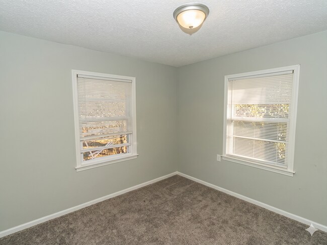 Building Photo - 3 Bed 1 Bath
