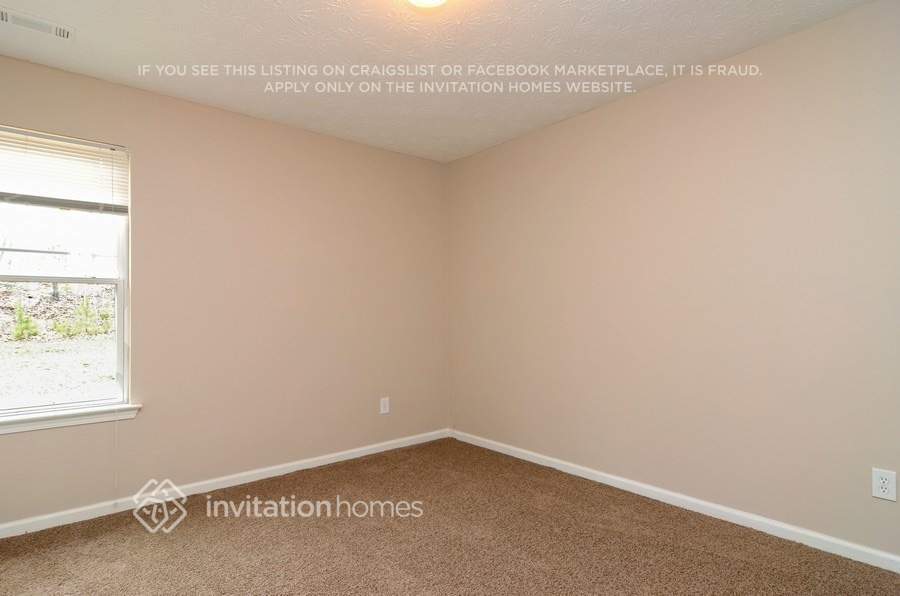 Building Photo - 85 Dayton Way