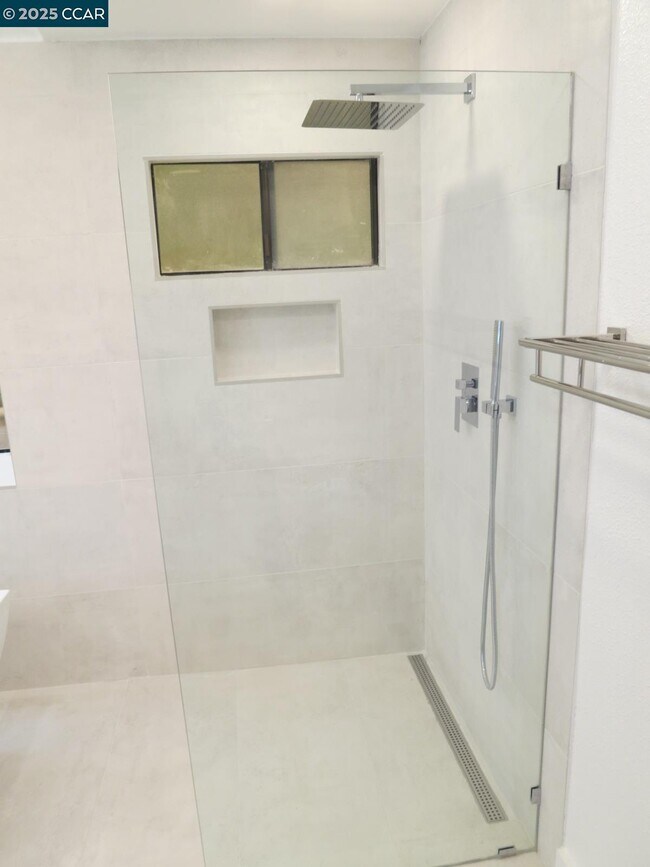 Building Photo - 4089 Sugar Maple Dr