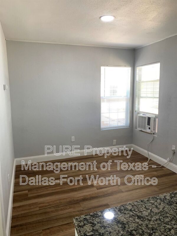 Building Photo - 3011 McLean St