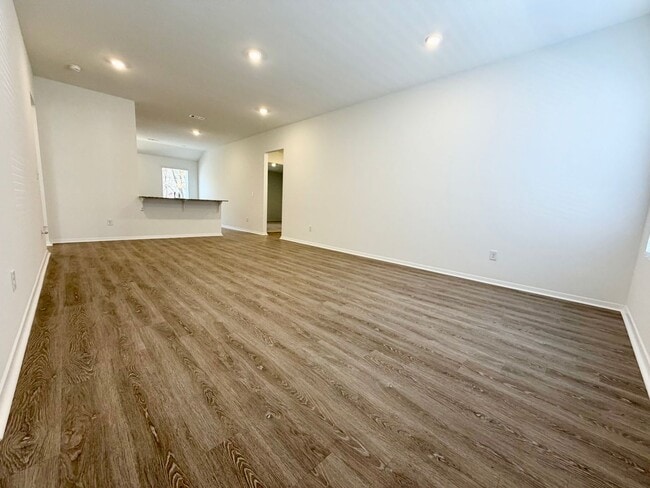 Building Photo - ***3705 N. Carmine Drive***