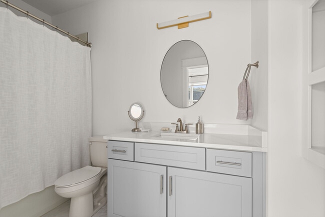 Building Photo - 7008 Westside Cir