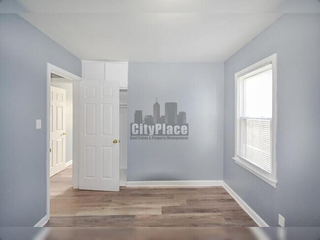 Building Photo - 5344 Fletcher Ave