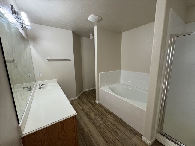 Building Photo - 13723 Audra Ln