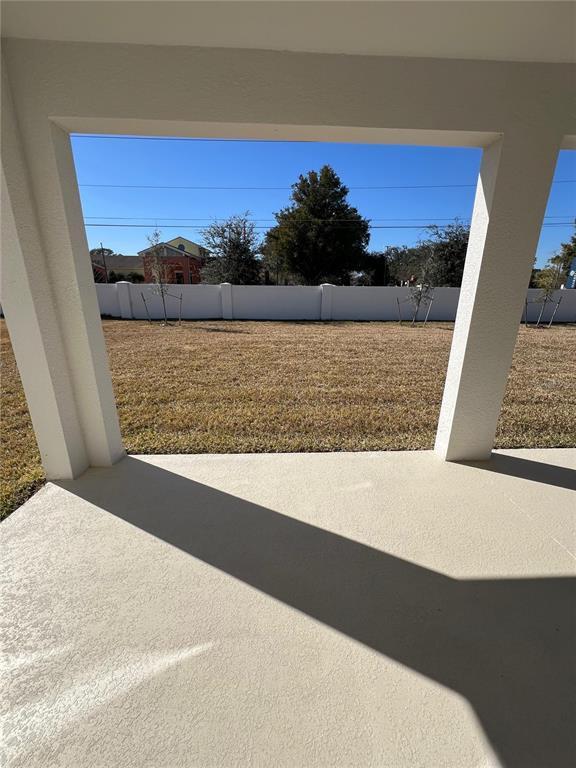 Building Photo - 2560 Cavanaugh Dr