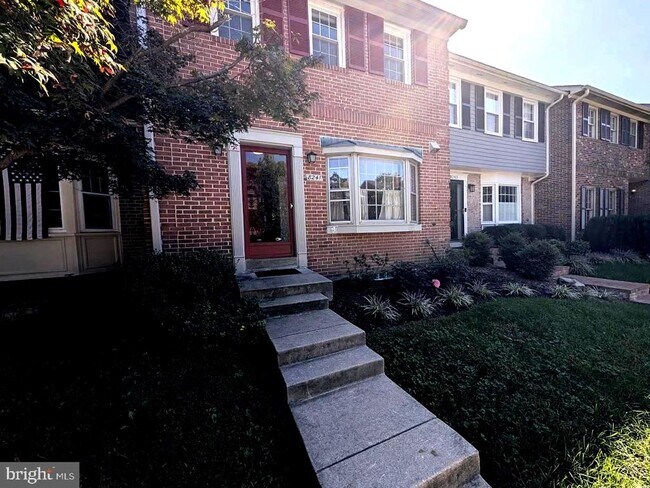 Building Photo - 8241 Clifton Farm Ct