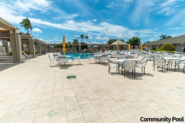 Building Photo - 3405 Bimini Ln