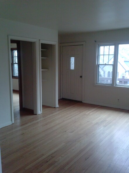 Primary Photo - 3233 N 53rd St