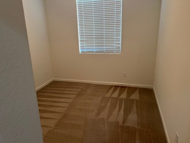 Building Photo - 2473 Scotscraig Ct