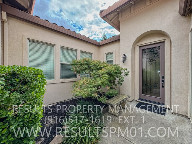 Building Photo - Whitney Oaks Retreat – Private Gated Community in Rocklin