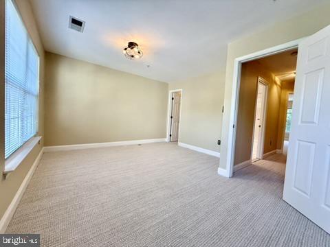 Building Photo - 832 Stonehurst Ct