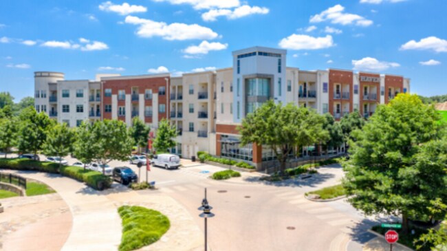 Building Photo - 7077 Watercrest Parkway