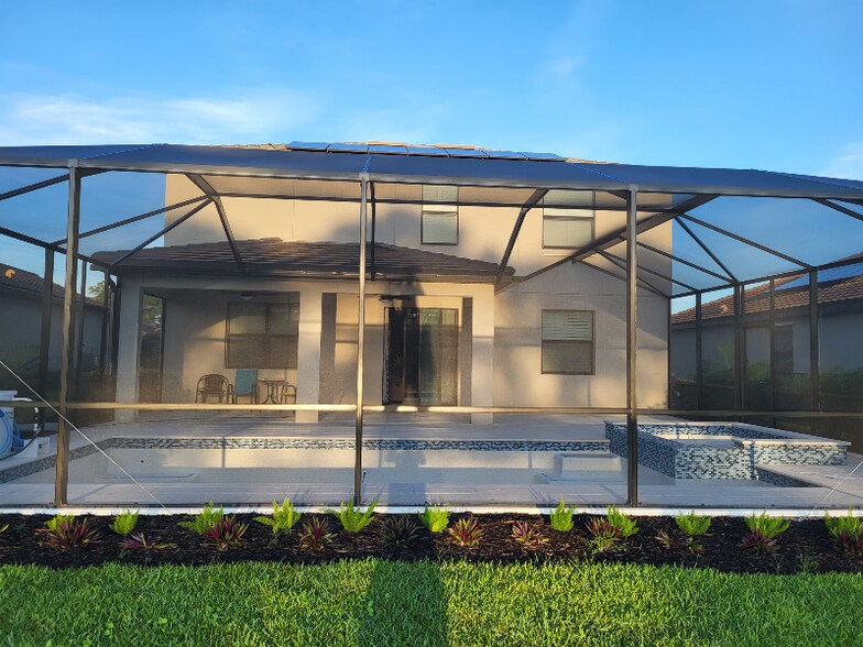Building Photo - 17229 Blue Rdg Pl