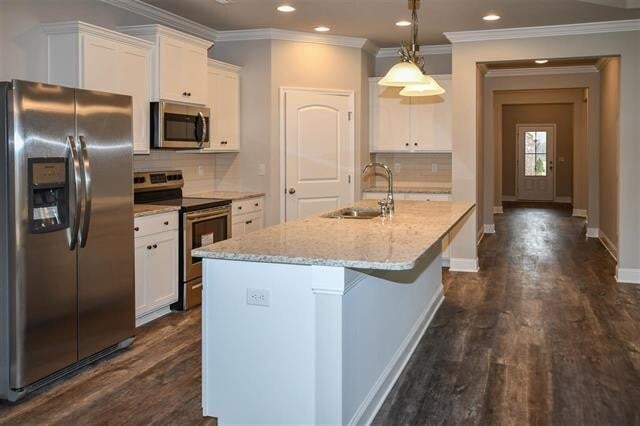 Building Photo - 307 Ivyleaf Dr NW