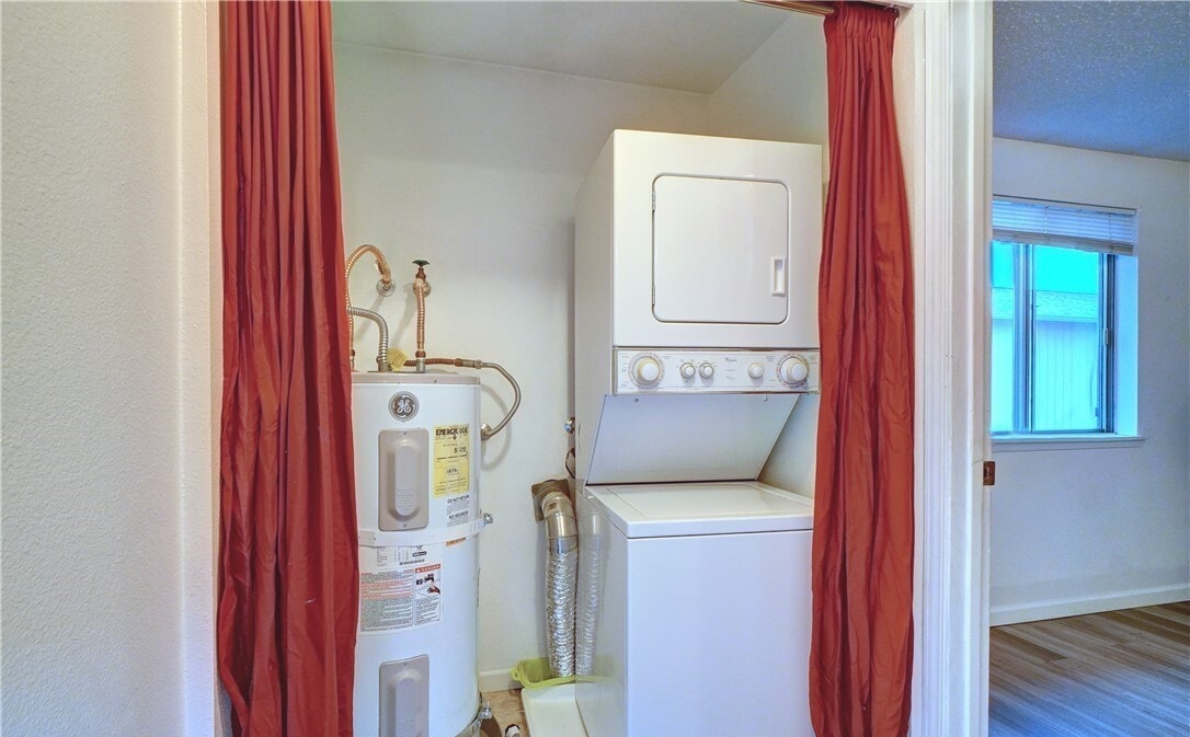 In Unit Laundry - 10332 15th Avenue Ct E